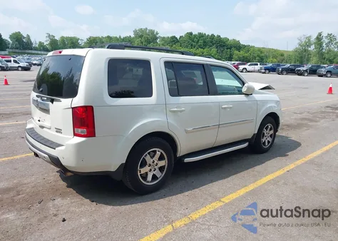 2011 Honda Pilot Touring из США, поврежденный, VIN 5FNYF4H96BB082963